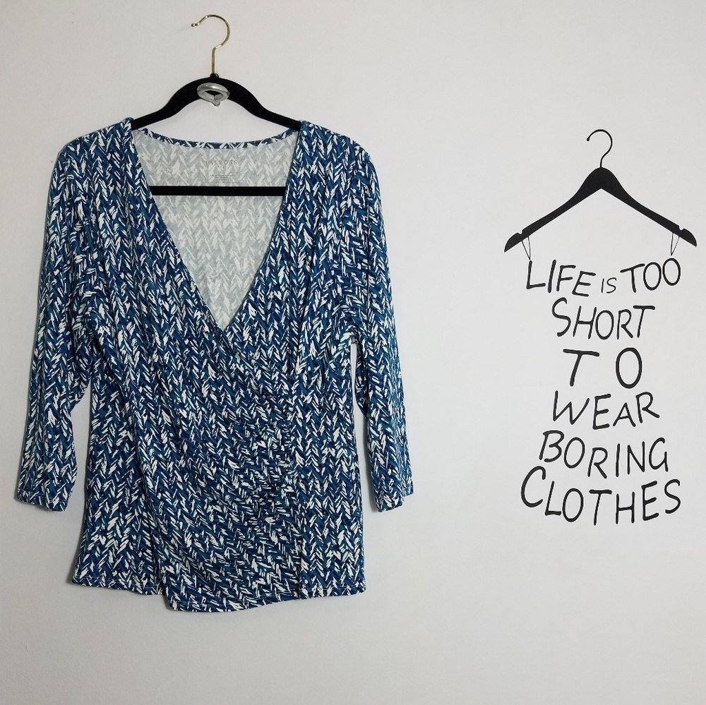 Flattering Talbots Blue Pattern Crossover Top, Xl - image 2